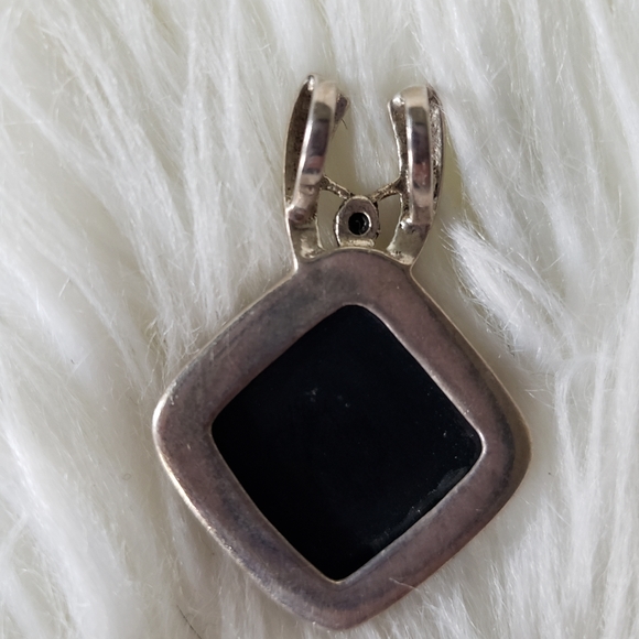Vintage Onyx and Marcasite Sterling Silver Pendant - Picture 4 of 5